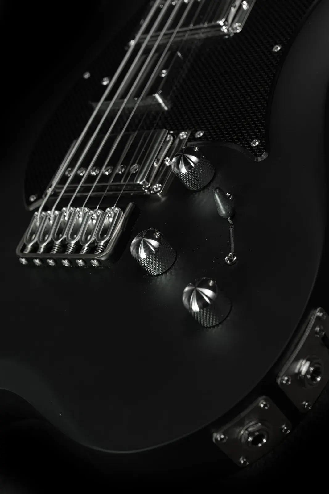 Munky's Officina baritone, KORN