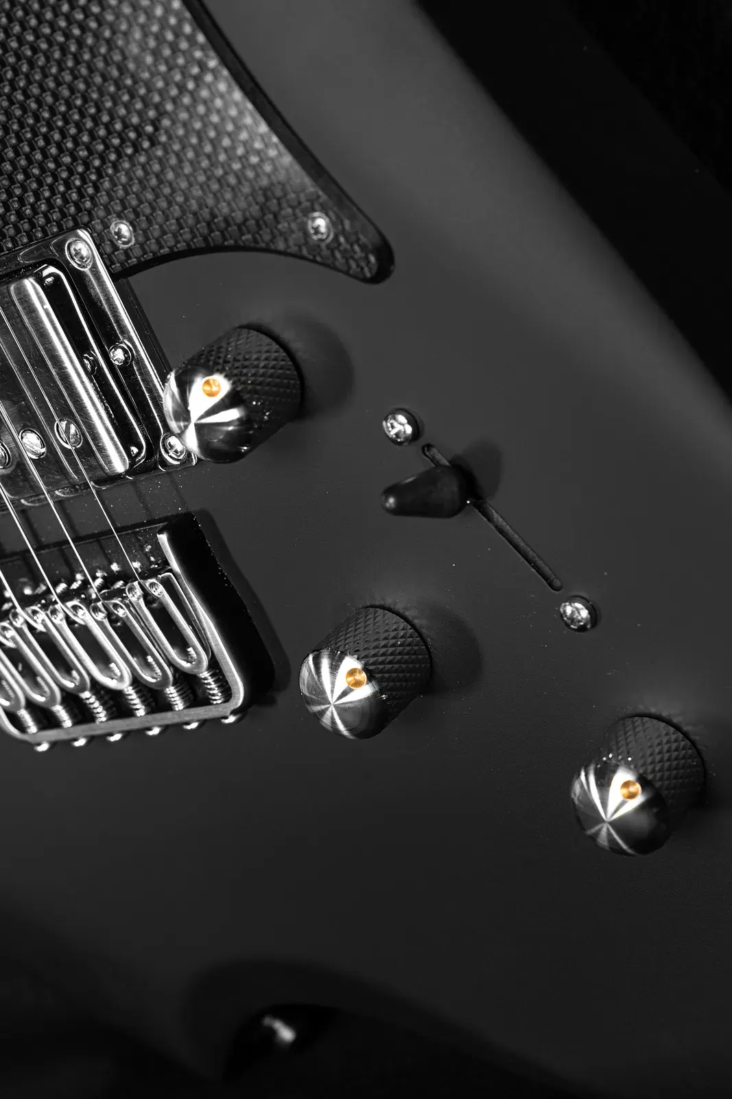 Munky's Officina baritone, KORN